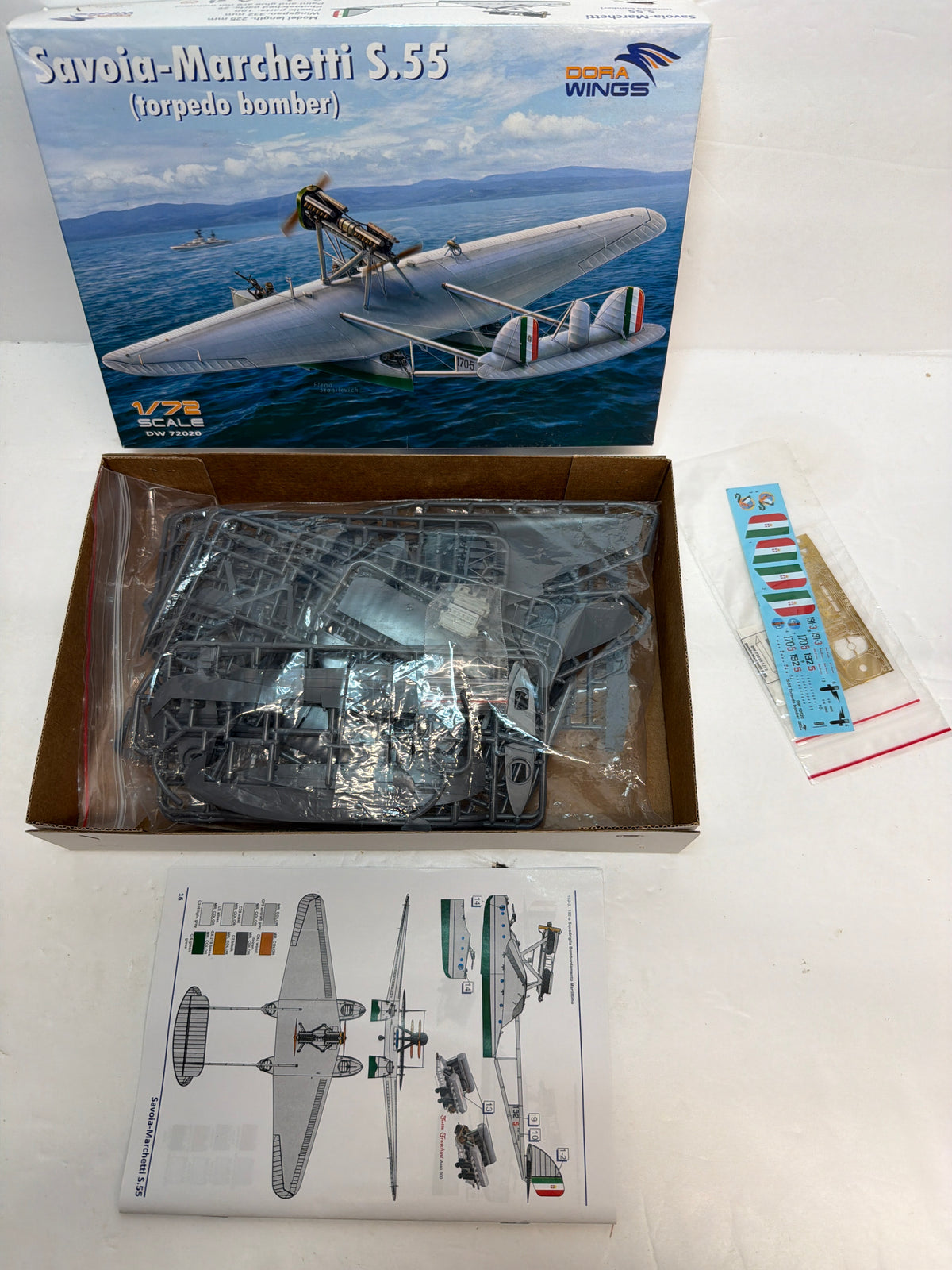 Dora Wings Savoia-Marchetti S.55 Transport Bomber 1/72 DW72030 Vintage Plastic Aircraft Kits