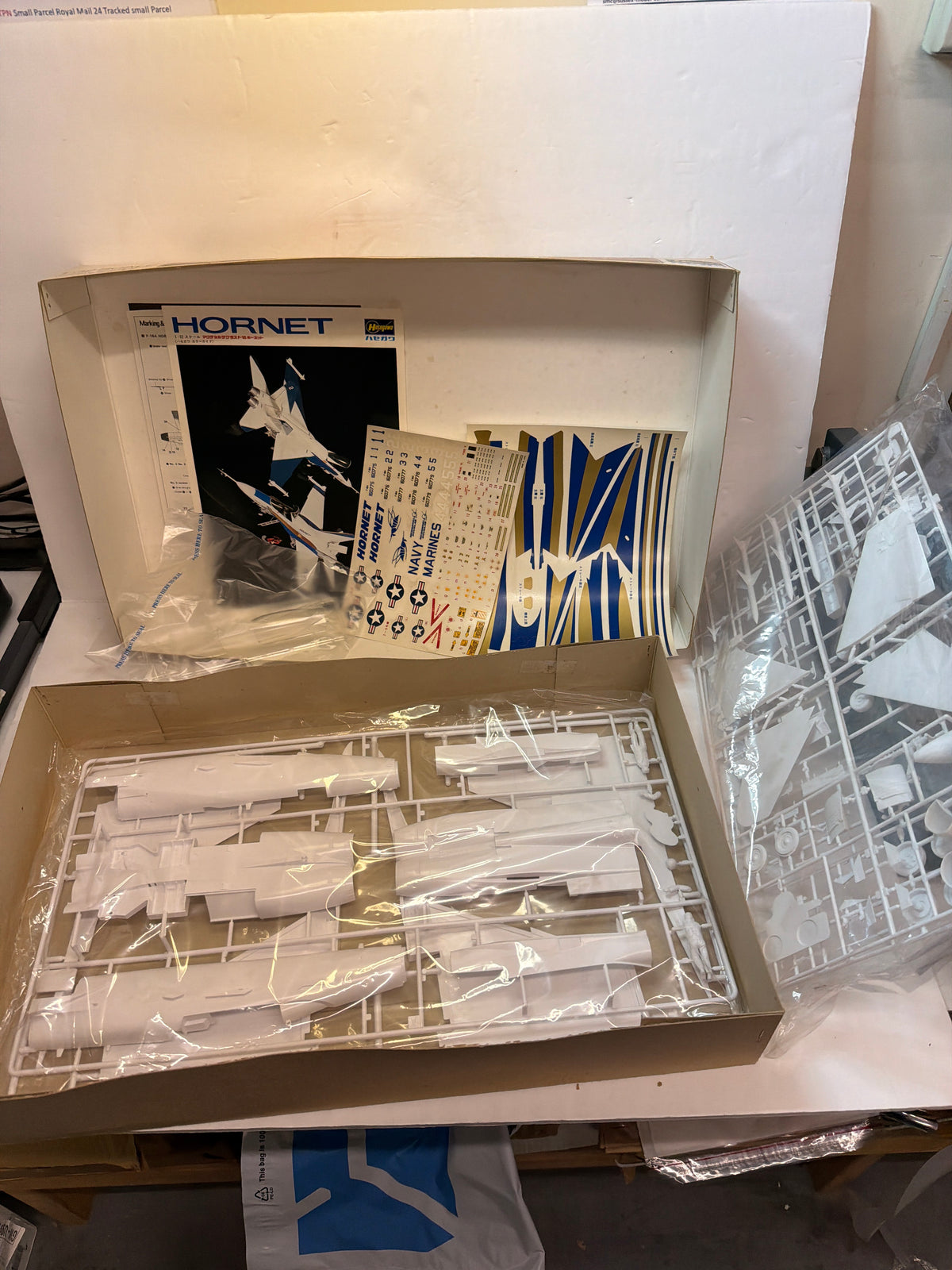 McDonnell Douglas F-18A Hornet — Hasegawa 1/32 Plastic model Kit Vintage decals are old and cracked