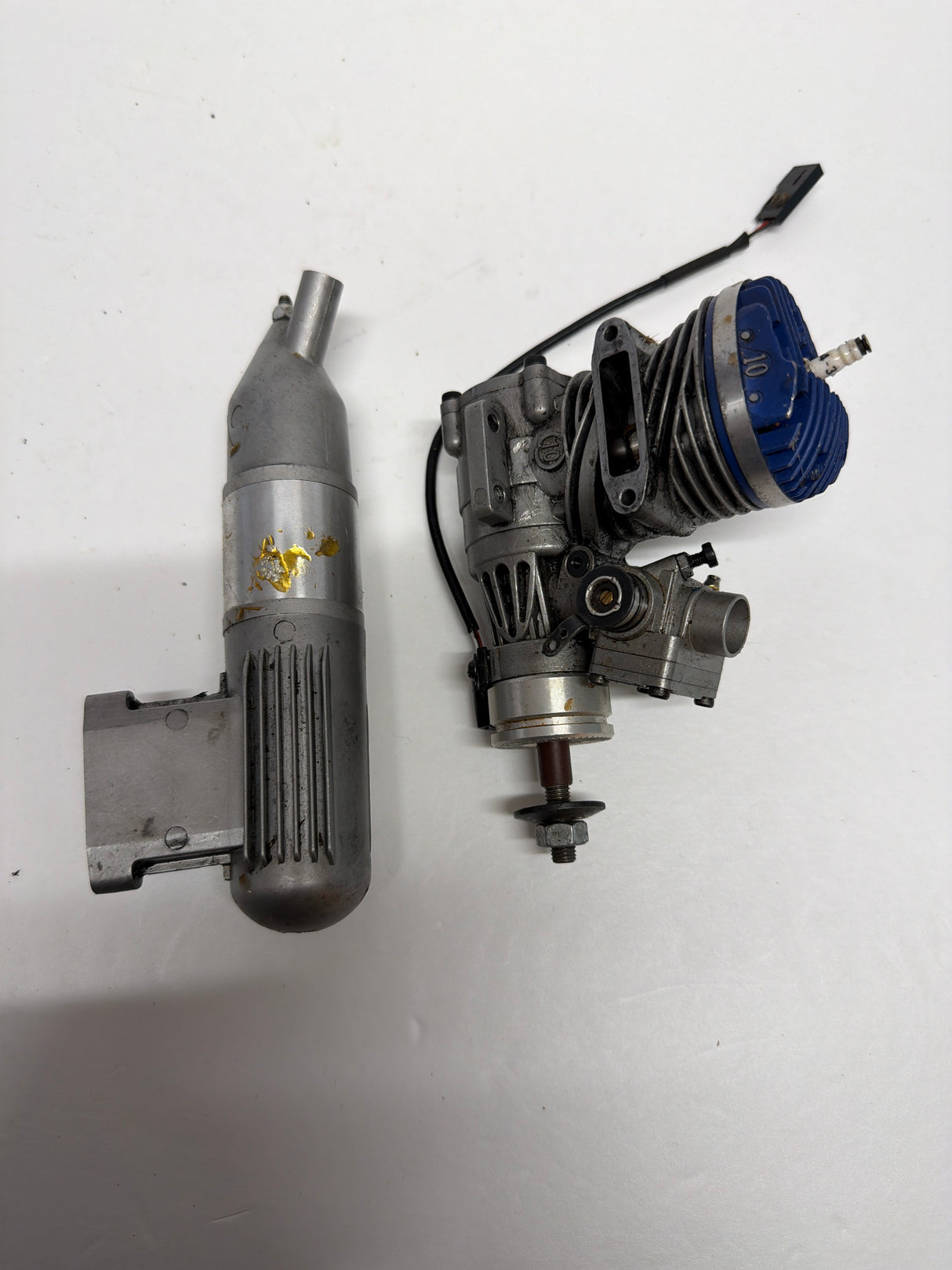 Second Hand Aircraft Engine 2-stroke Evolution 10 CC Petrol engine missing ignition unit (Box 62)