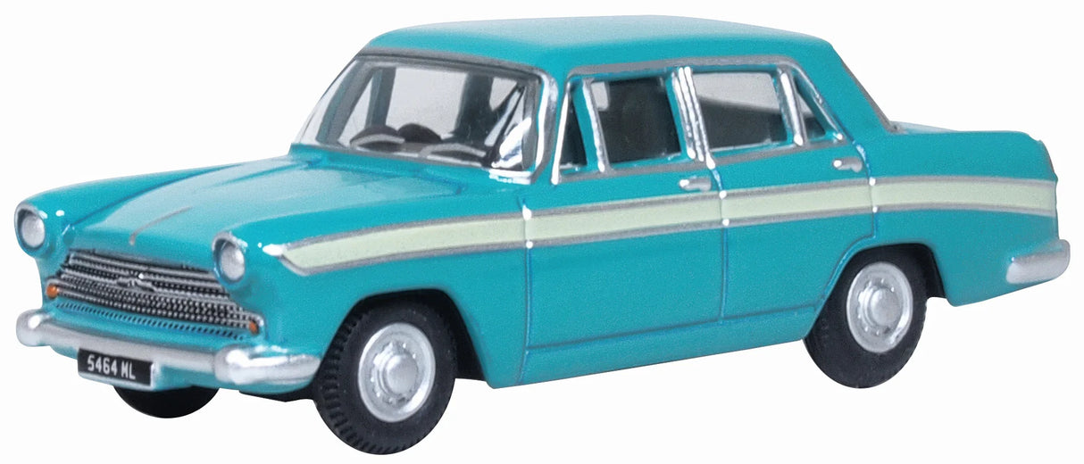 Oxford Diecast Austin Cambridge Fern Green/Snowberry White 1:76 Scale OO Scale