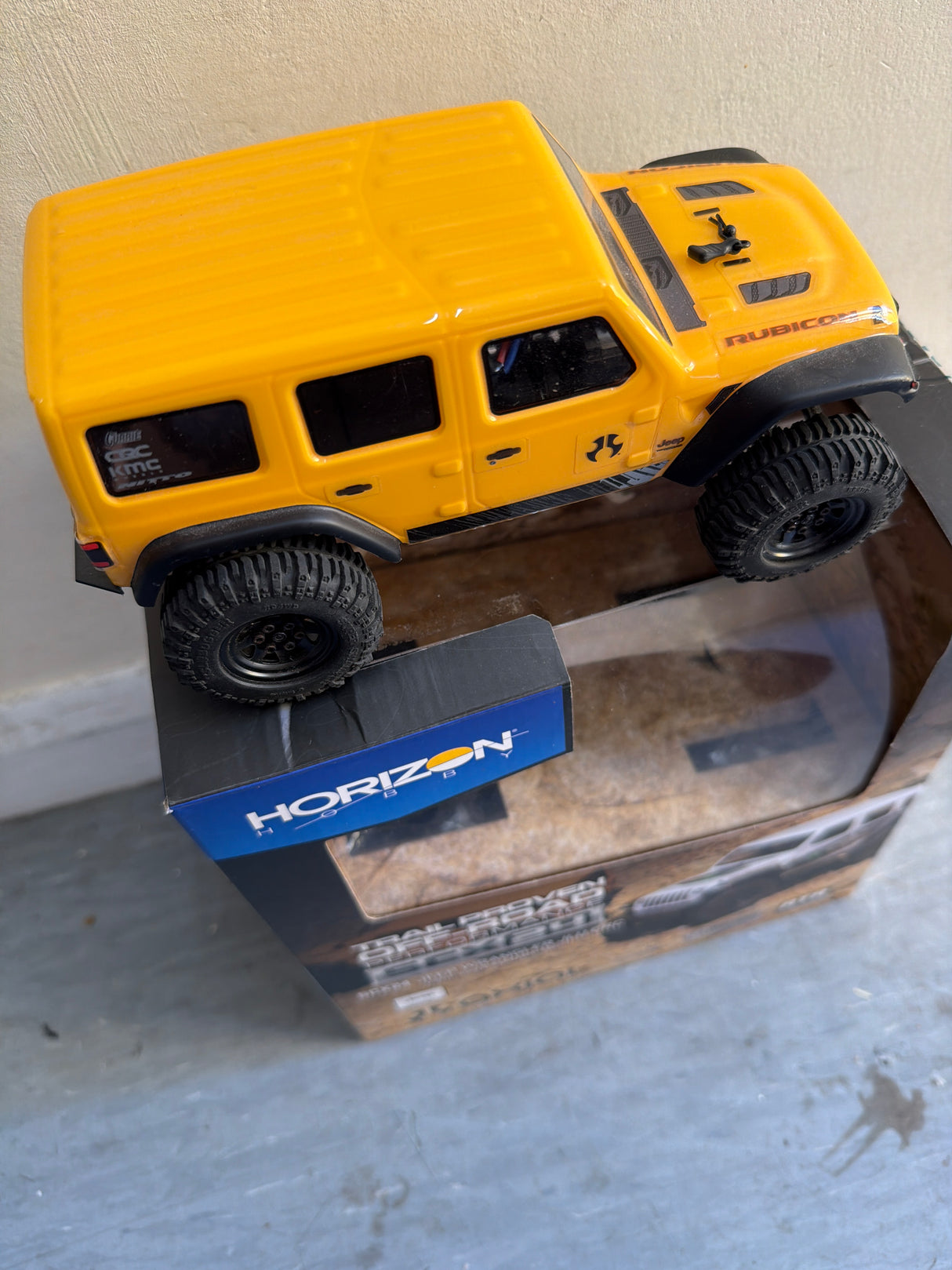 SCX24 Second Hand Jeep Wrangler JLU CRC 1/24 4WD-RTR Yellow