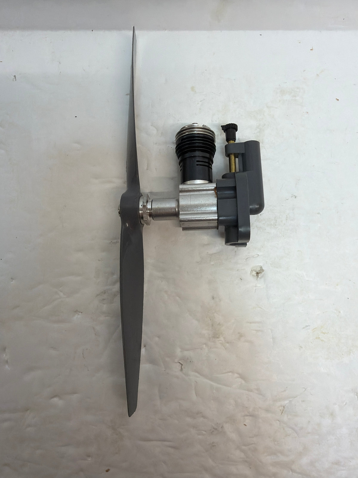 Cox Sure Start .049 (6) 2 -Stroke Glow Engine R/C Aircraft Engine – Second hand (Box 163)