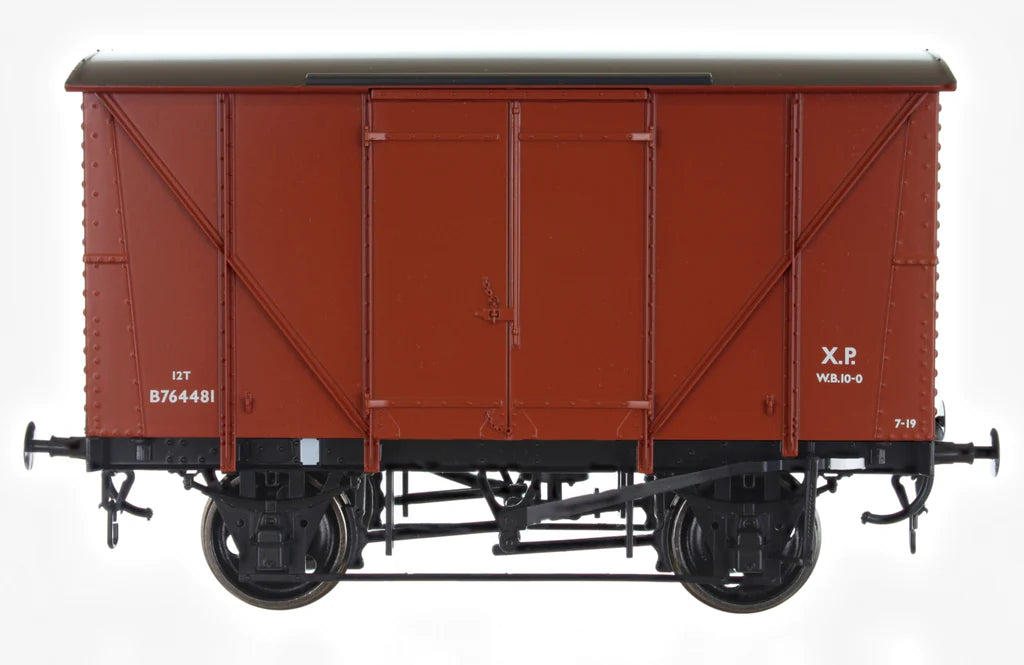 BR Standard Plywood Van Diagram 213 Bauxite B764481