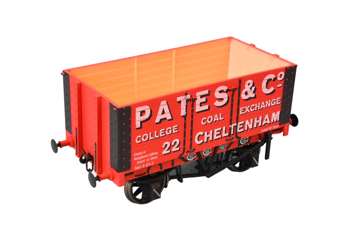 7 Plank 9 W/B 2 Door Pates & Co No 22