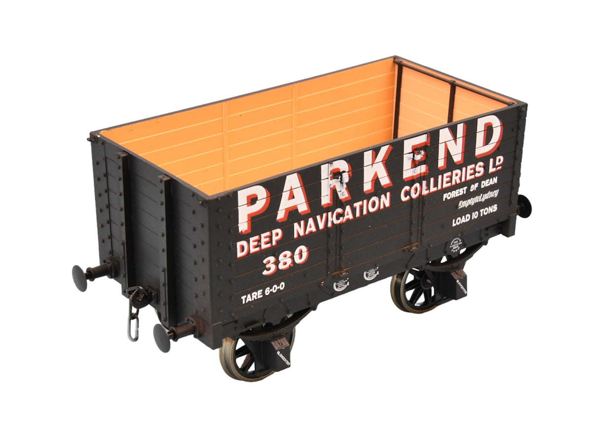 7 Plank 9 W/B Three Door Parkend 380