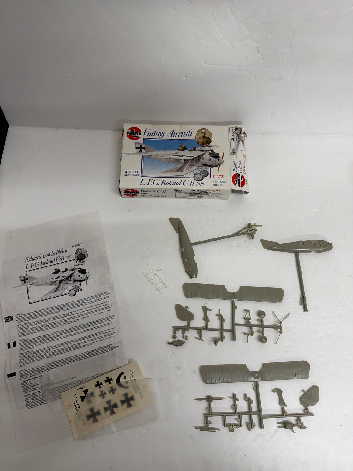 Airfix Plastic Model Kit L.F.G. Roland C.II 1916 1/72 famed missing sprite