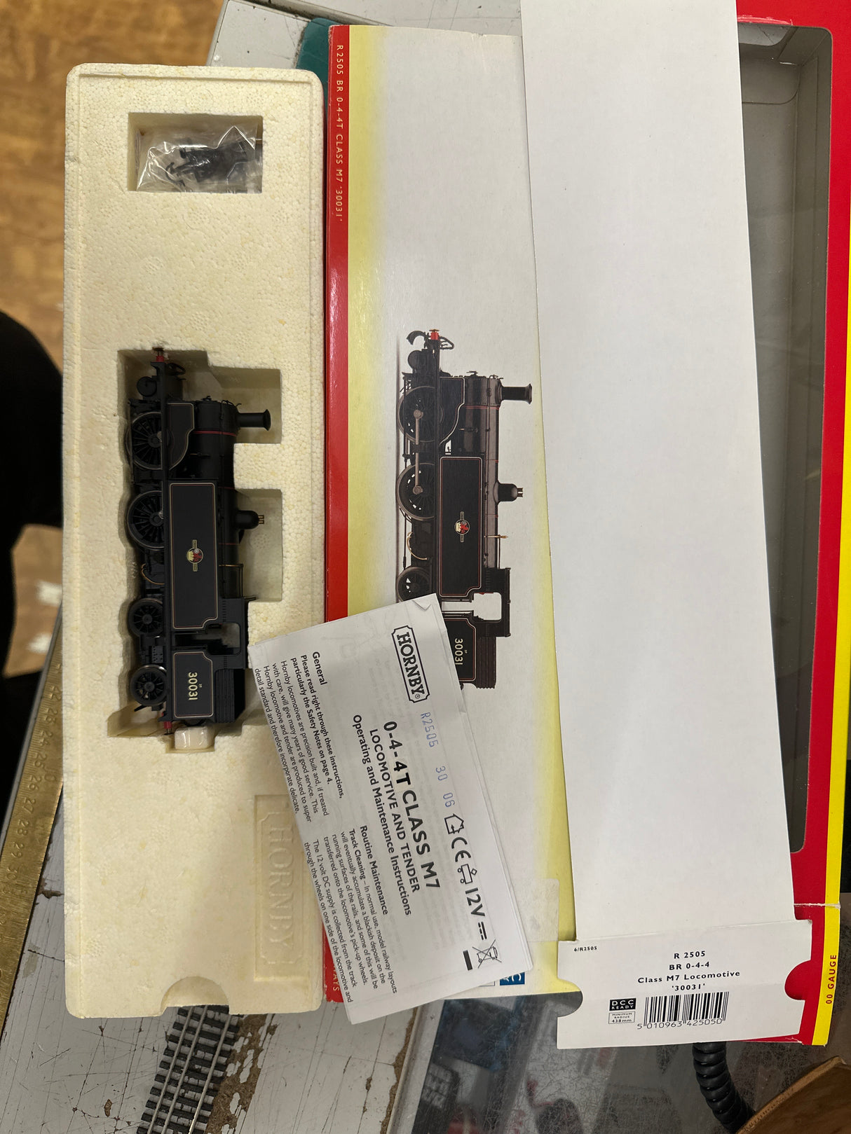 Hornby R2505 Class M7 0-4-4t Locomotive 30031 BR Black R2505