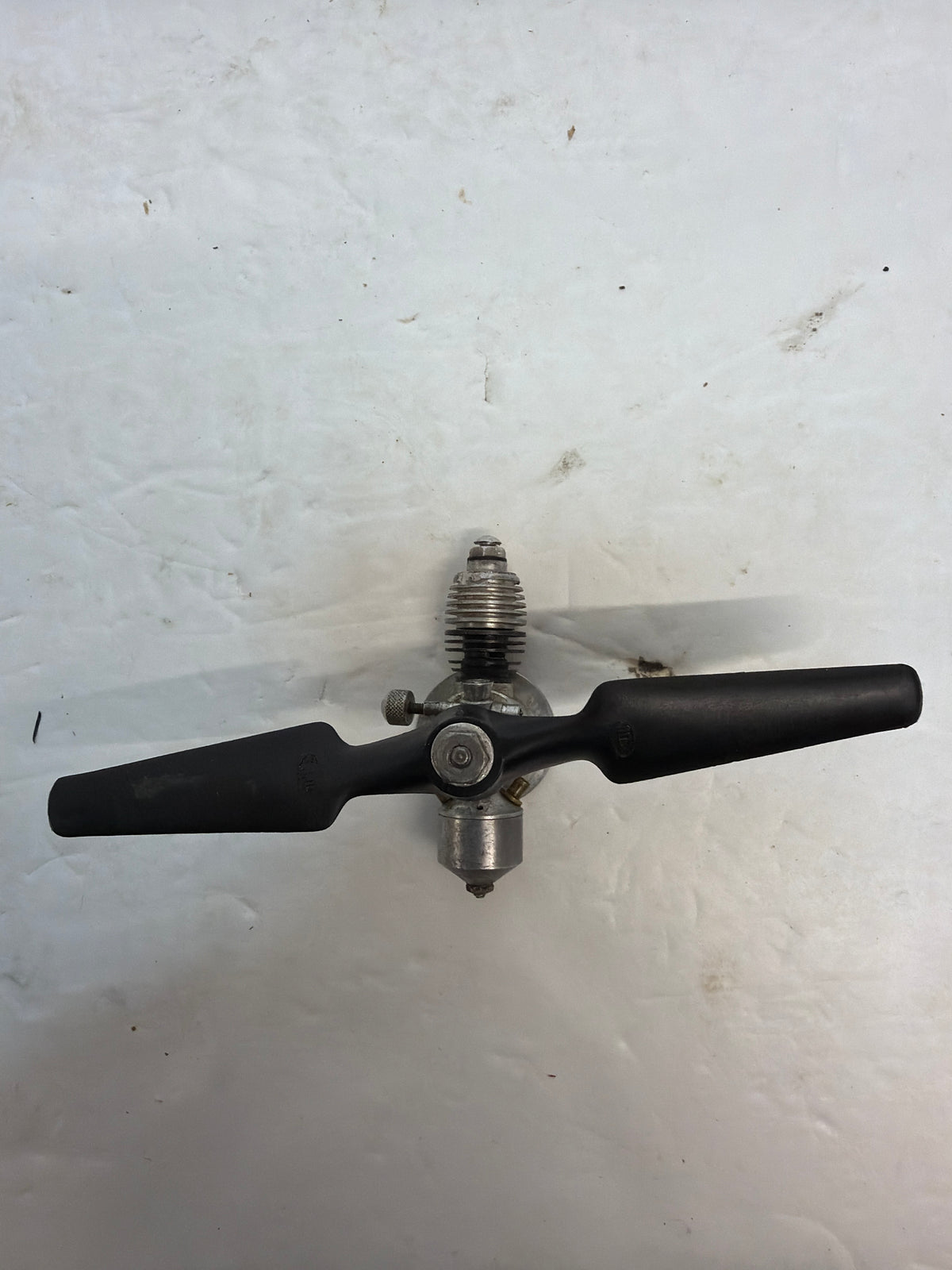 K&B Infant 020 2-Stroke Glow Engine R/C Aircraft Engine – Second hand (Box 162)