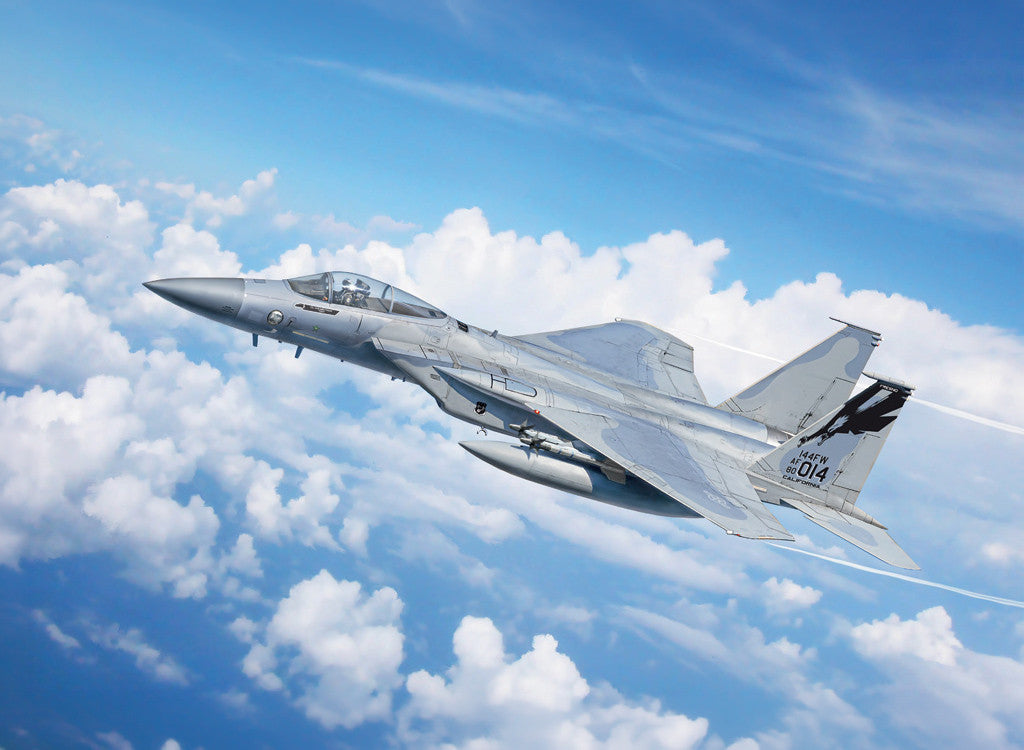 ITALERI 1/48 McDonnell Douglas F-15C Eagle kit 92763