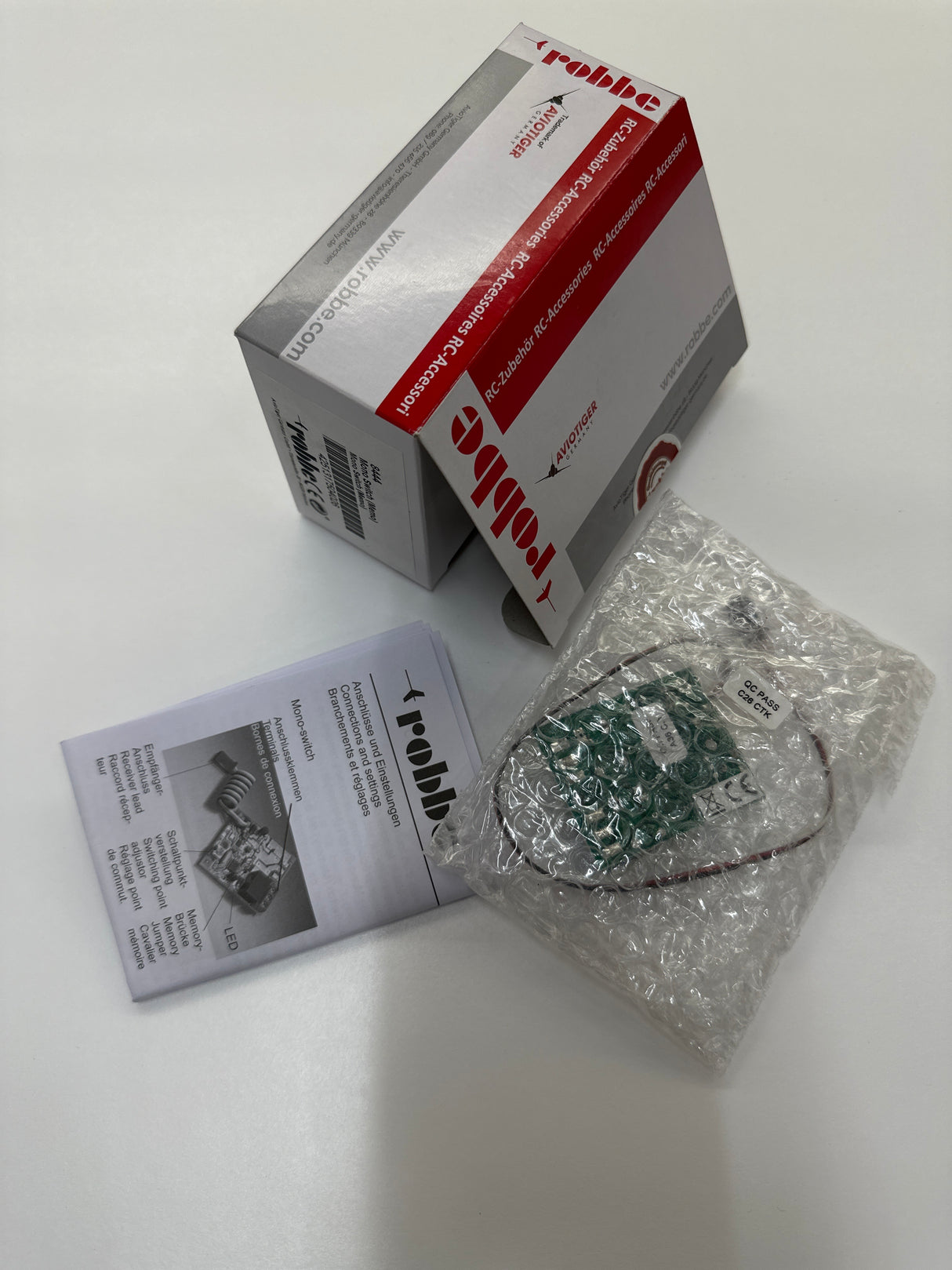 Robbe Aviotiger Germany Mono-Switch Memory 5 amp (Servo channel Solid State Switch) 8444