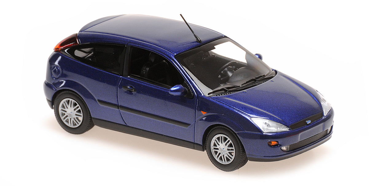 Maxichamps Die Cast Collectables - 1:43 1998 Ford Focus 2-Door - Blue Metallic