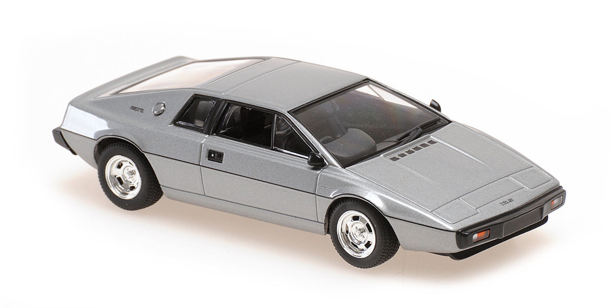 Maxichamps Die Cast Collectables - 1:43 1978 Lotus Esprit Turbo - Silver