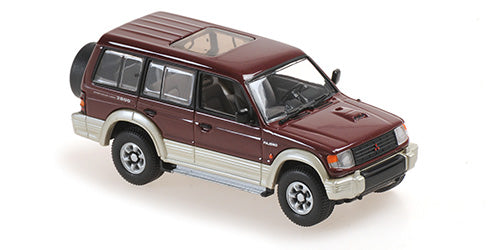 Maxichamps Die Cast Collectables - 1:43 1991 Mitsubishi Pajero LWB - Dark Red Metallic