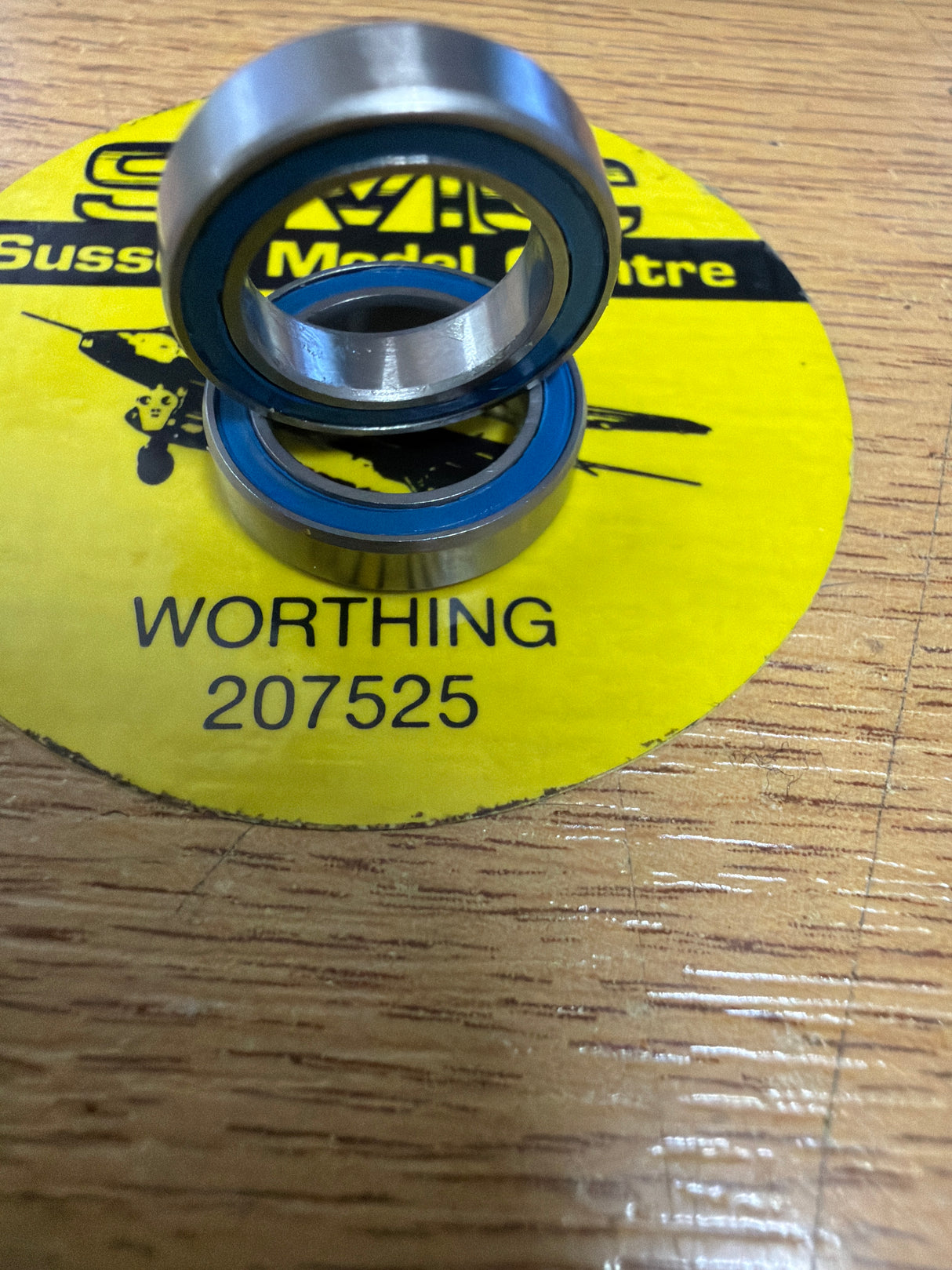 Ball bearings blue rubber sealed (12x18x4mm) (2 pcs)