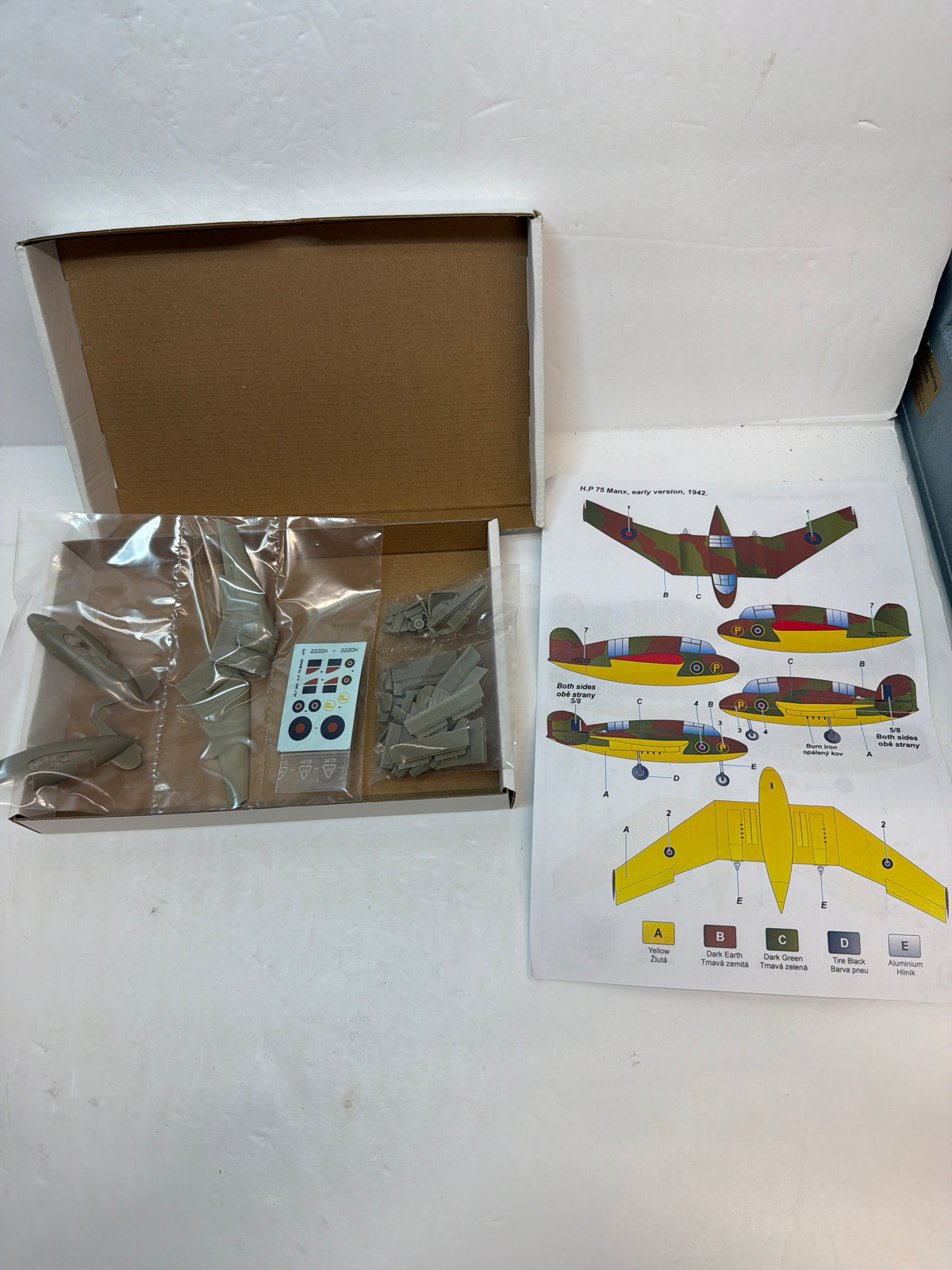 Planet Models Plastic Kit Planet Models Handley Page H.P.75 Manx — 1:72