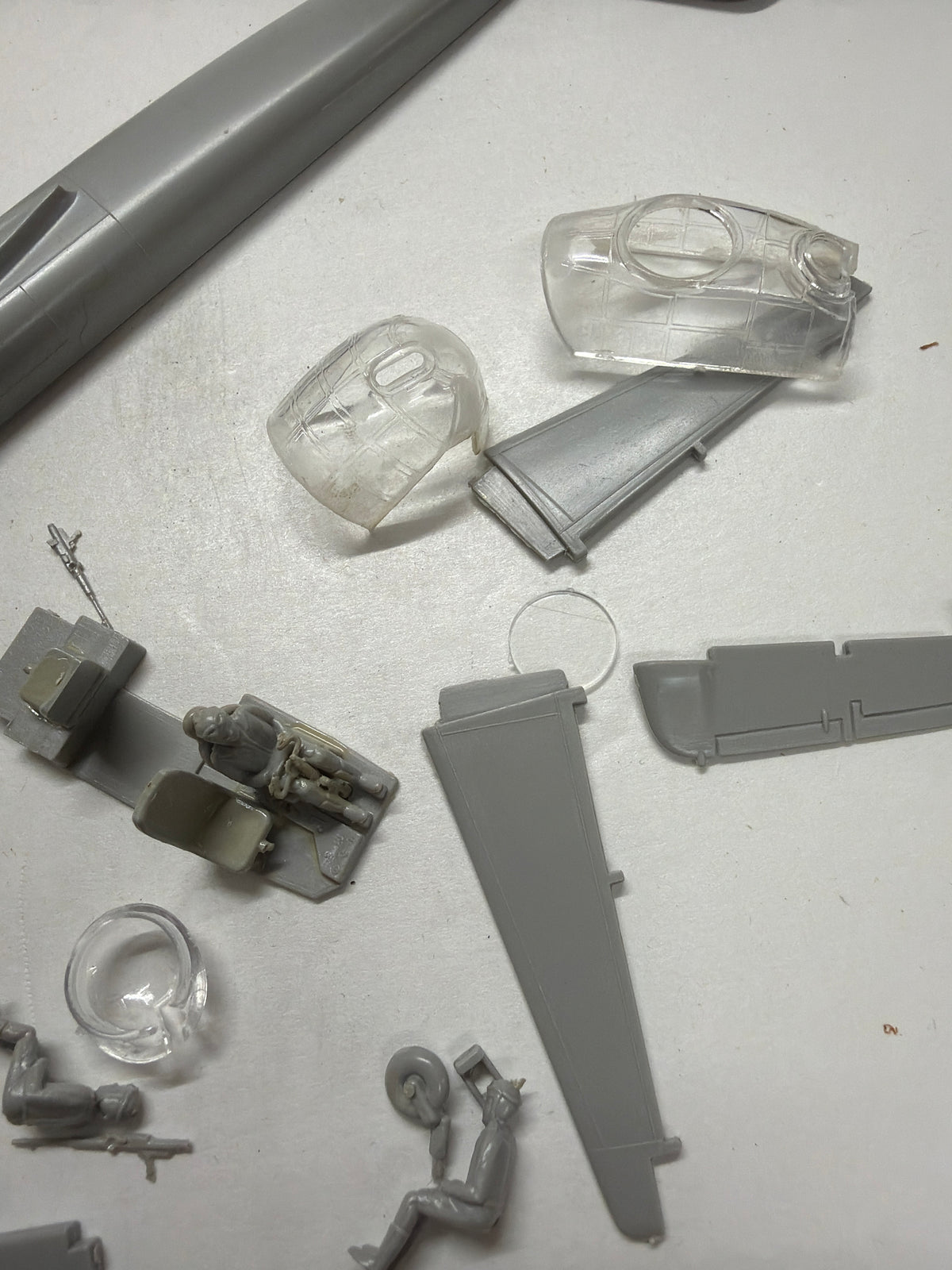 Italeri Junkers JU-118 A1-E1 1/72 Plastic Model Kit model started glue on clear parts