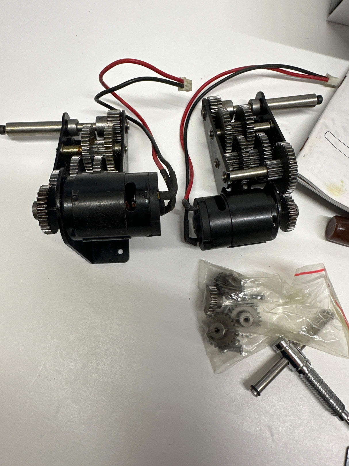 Waltersons Henglong Tank 3 Speed Long Shaft Metal Geared Gear Box x 2 WT-622006