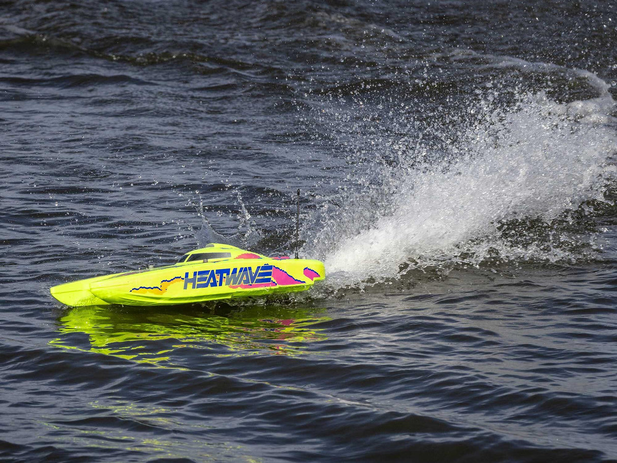 Proboat Blackjack 24 inch V2 Catamaran Brushless: RTR - Heat Wave Visual