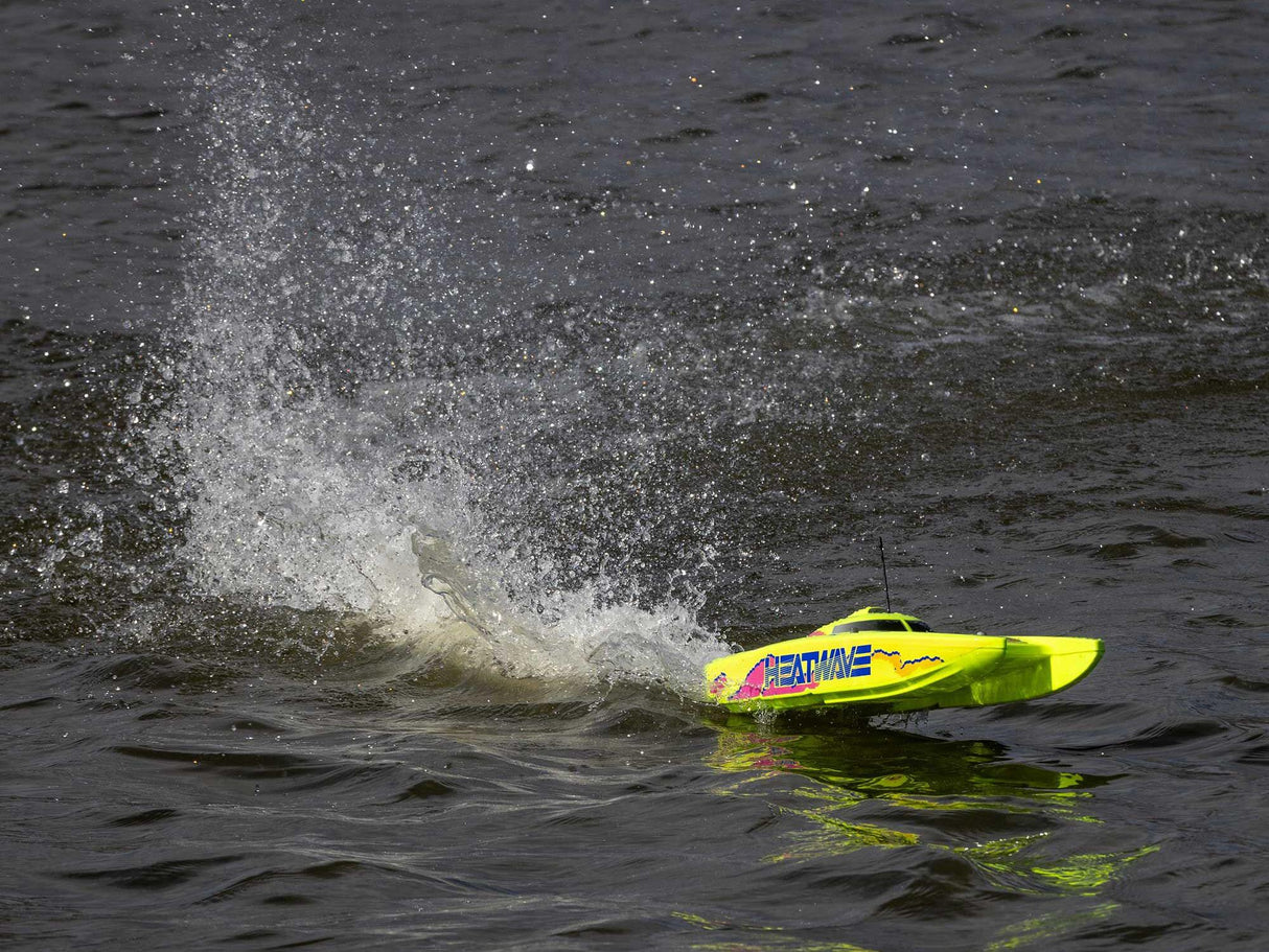 Proboat Blackjack 24 inch V2 Catamaran Brushless: RTR - Heat Wave Visual