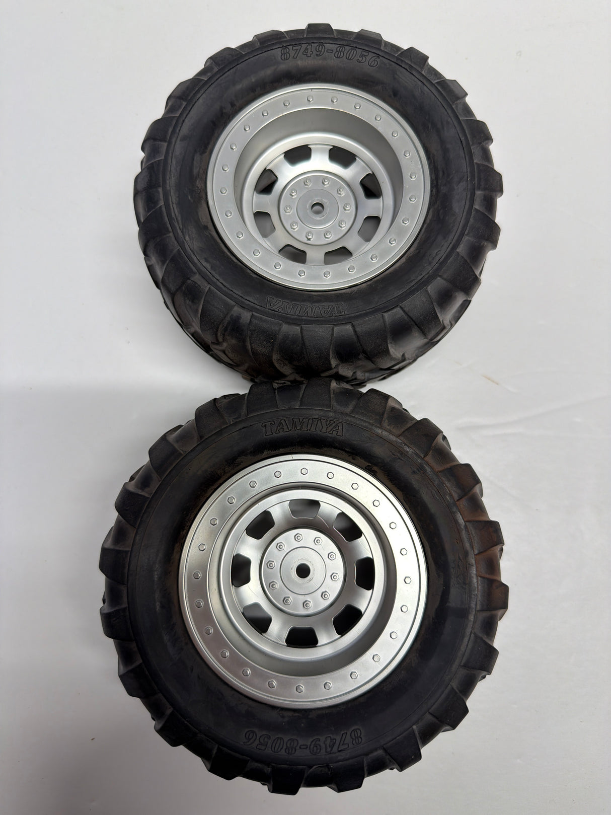 Tamiya Wheels and Tyres For Agrios & TXT-2 2x wheels tyres and foam