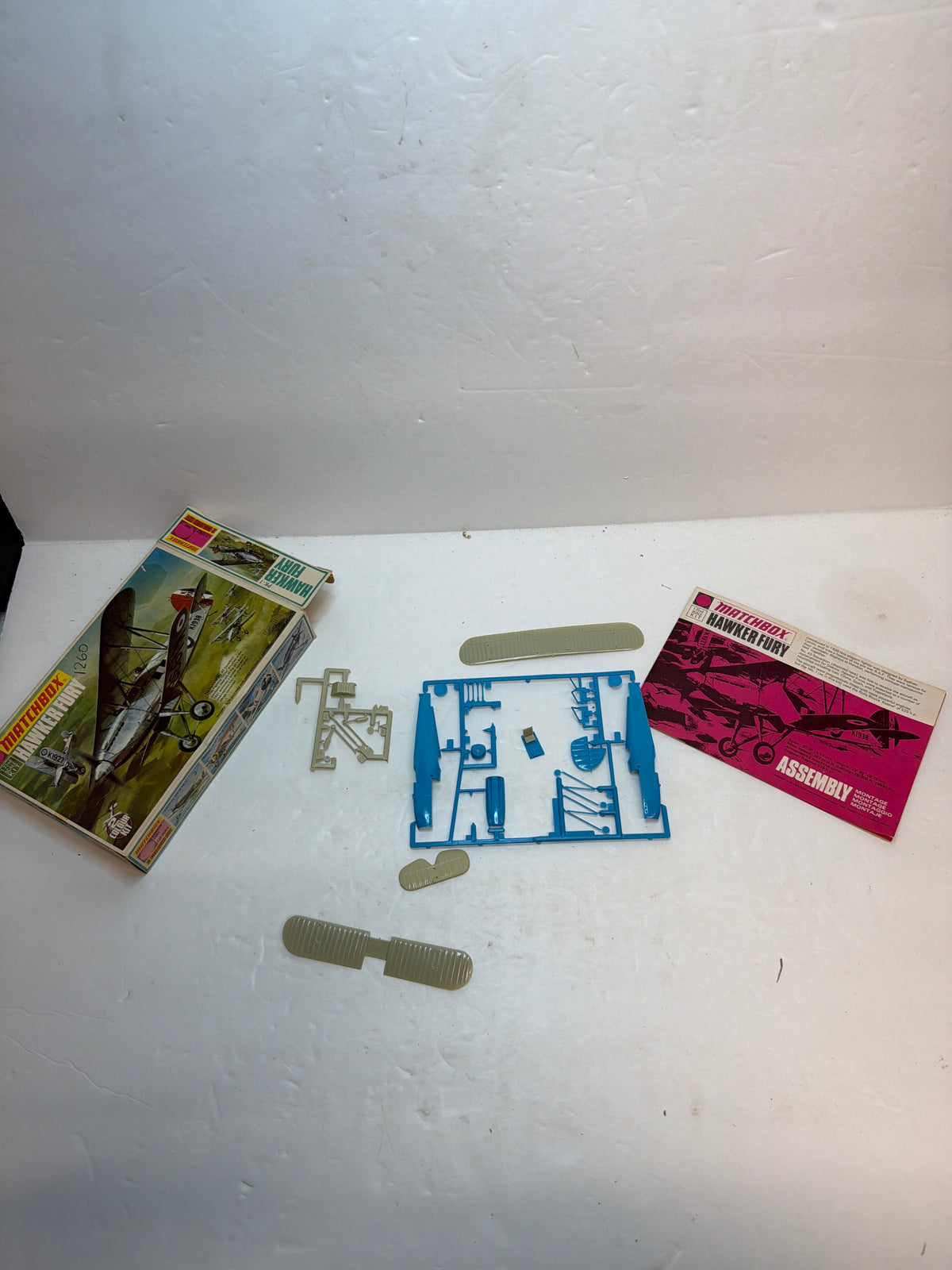 Hawker Fury Mk.I — Matchbox 1/72 Plastic model Kit Vintage started
