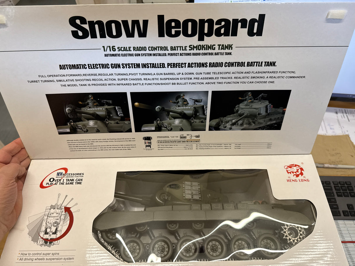 Henglong 1:16 Snow Leopard Tank - NEW IN BOX