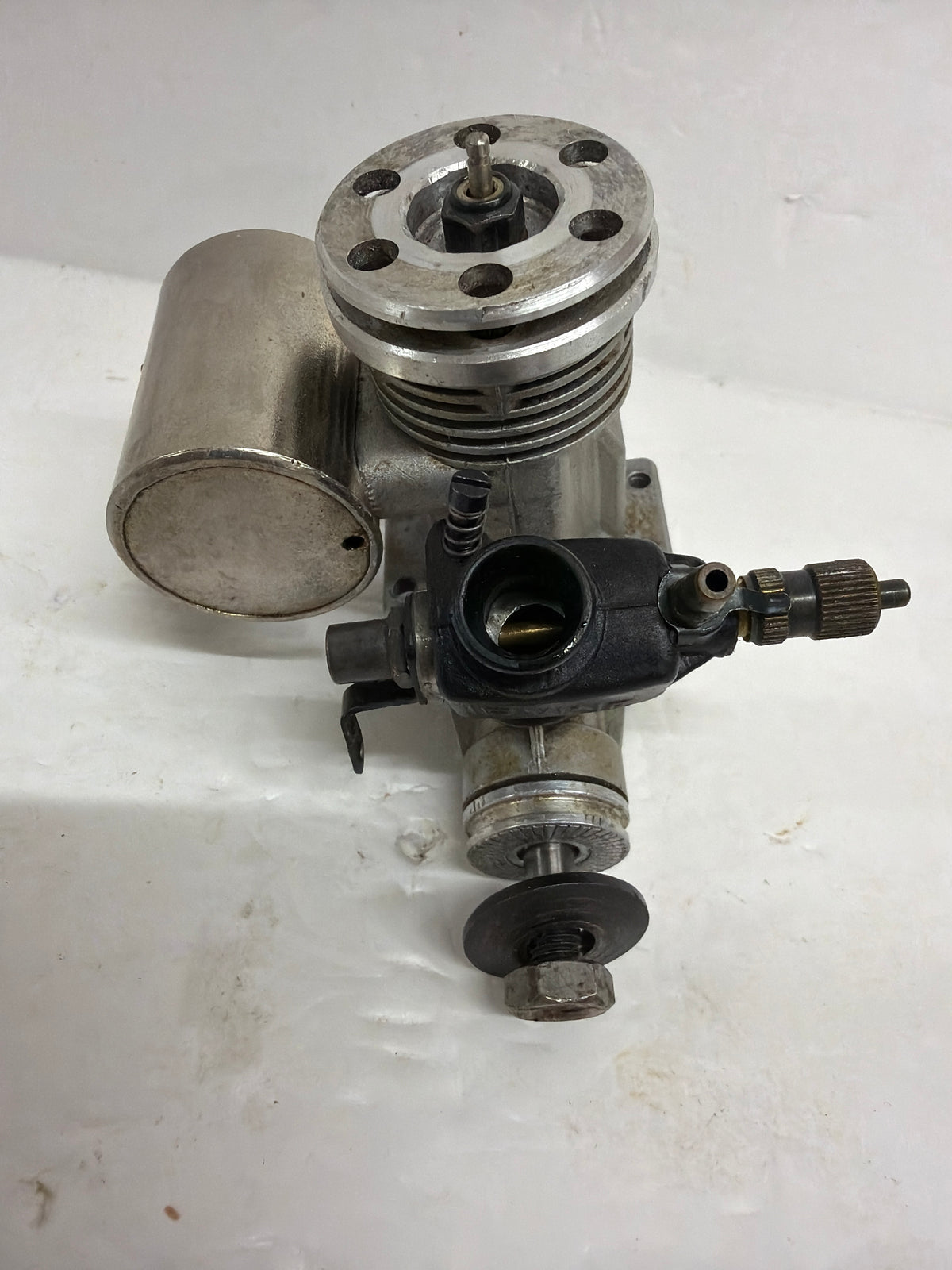 Irvine 20 ? 2-Stroke Glow Engine R/C Aircraft Engine – Second hand (Box 162)
