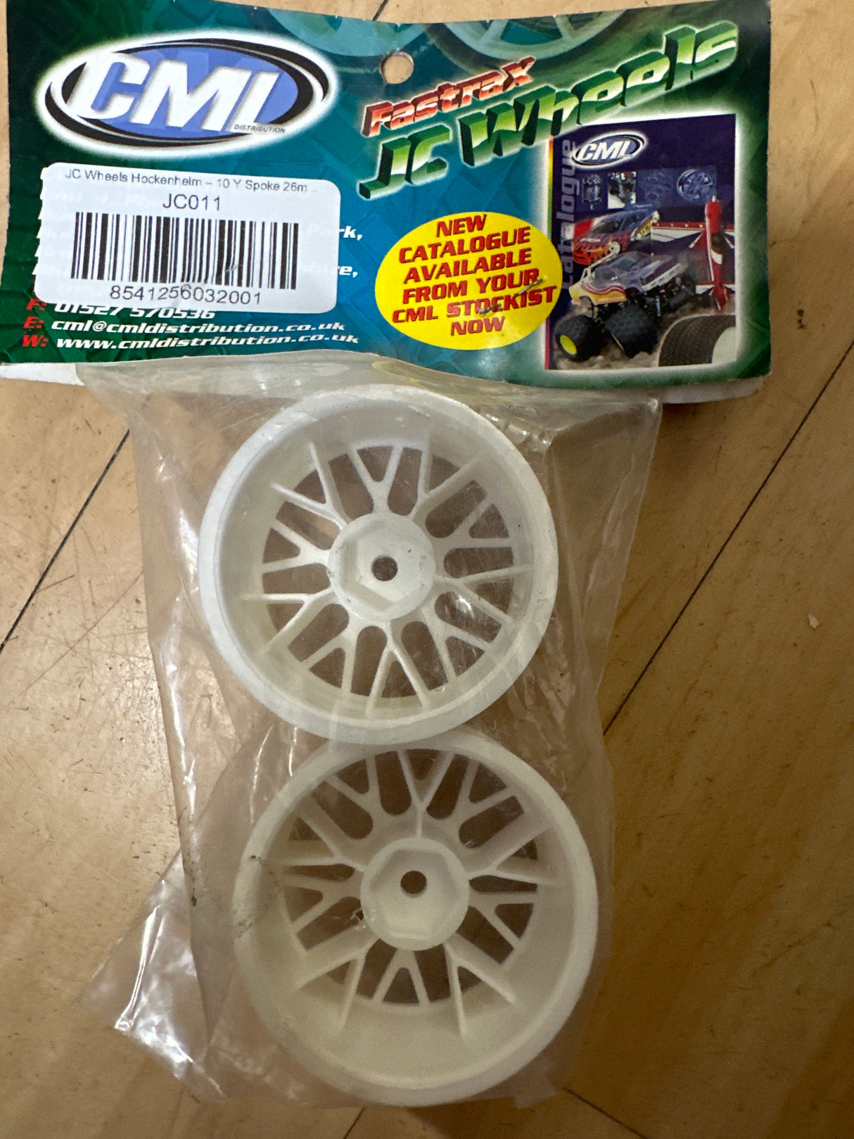 JC Wheels Hockenheim – 10 Y Spoke 26mm Touring Car Wheels 5mm Hex (1 pr) (Box 106)