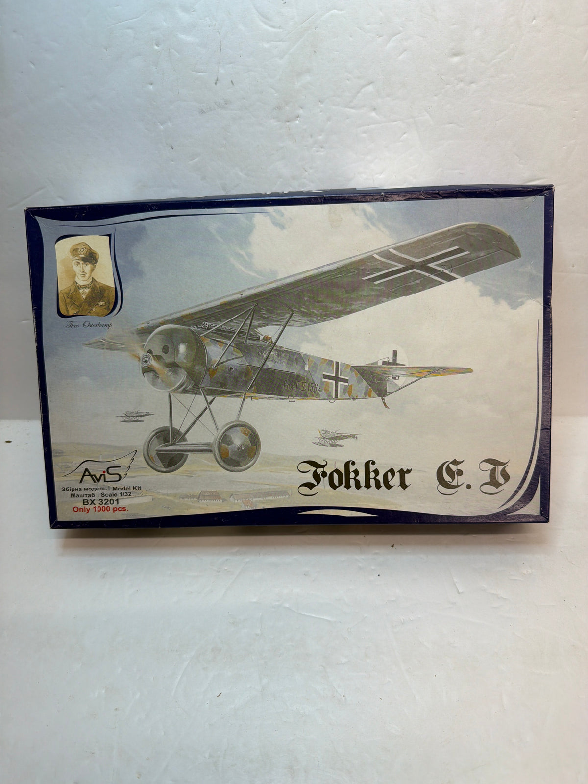 AviS Fokker E.V/D.VIII 1/72 Limited Edition only 100 pcs made Plastic Model Kit Vintage decals have cracked