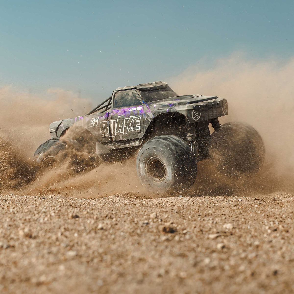 ARRMA 1/8 QUAKE 4S DSC 4X4 RTR Monster Truck - LE Black/Pearl - Pre Order - Expected early January 2027