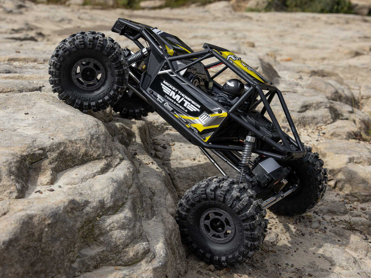 Axial 1/10 UTB10 Capra 1.9 4WS 4X4 RTR - Yellow