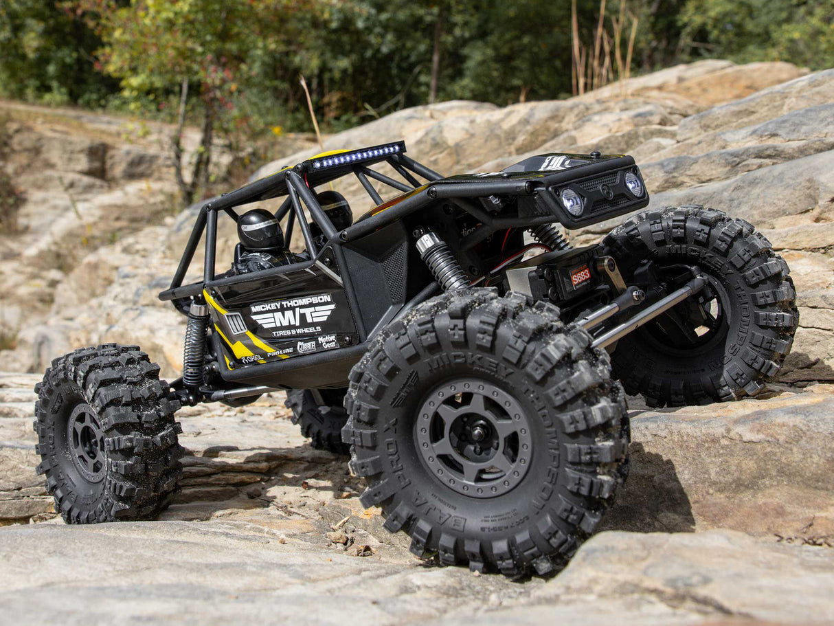 Axial 1/10 UTB10 Capra 1.9 4WS 4X4 RTR - Yellow