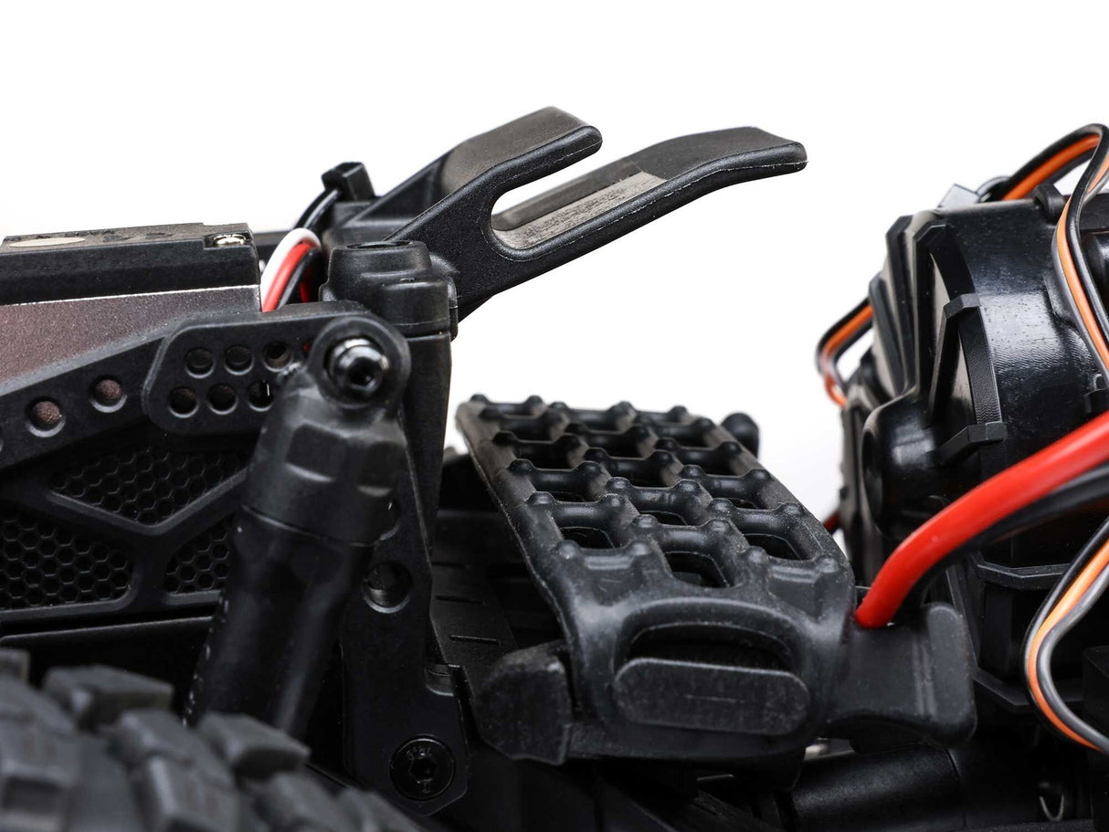 Axial 1/10 SCX10 III Coyote 4X4 RTR Brushed Rock Crawler - Blue