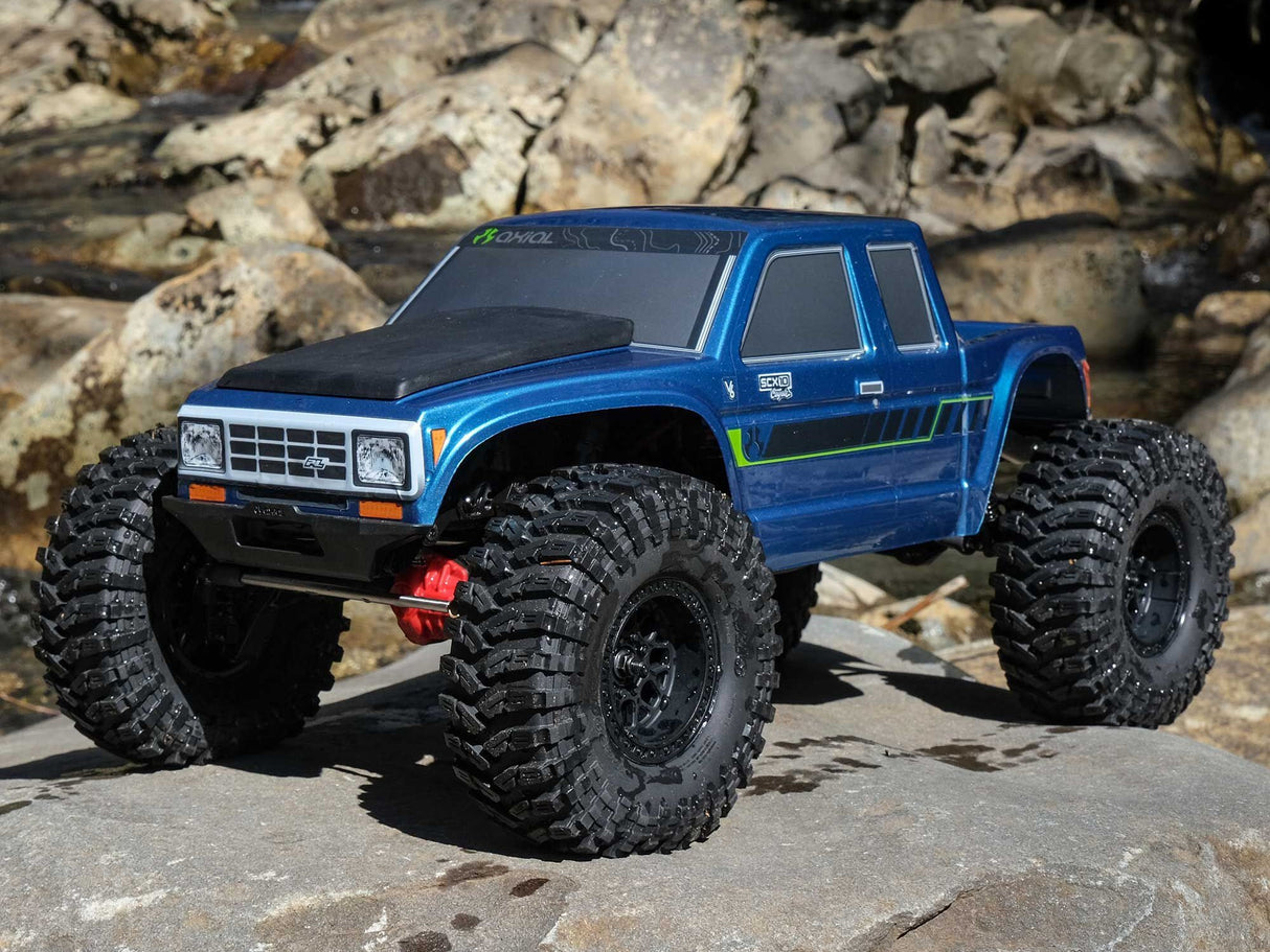 Axial 1/10 SCX10 III Coyote 4X4 RTR Brushed Rock Crawler - Blue