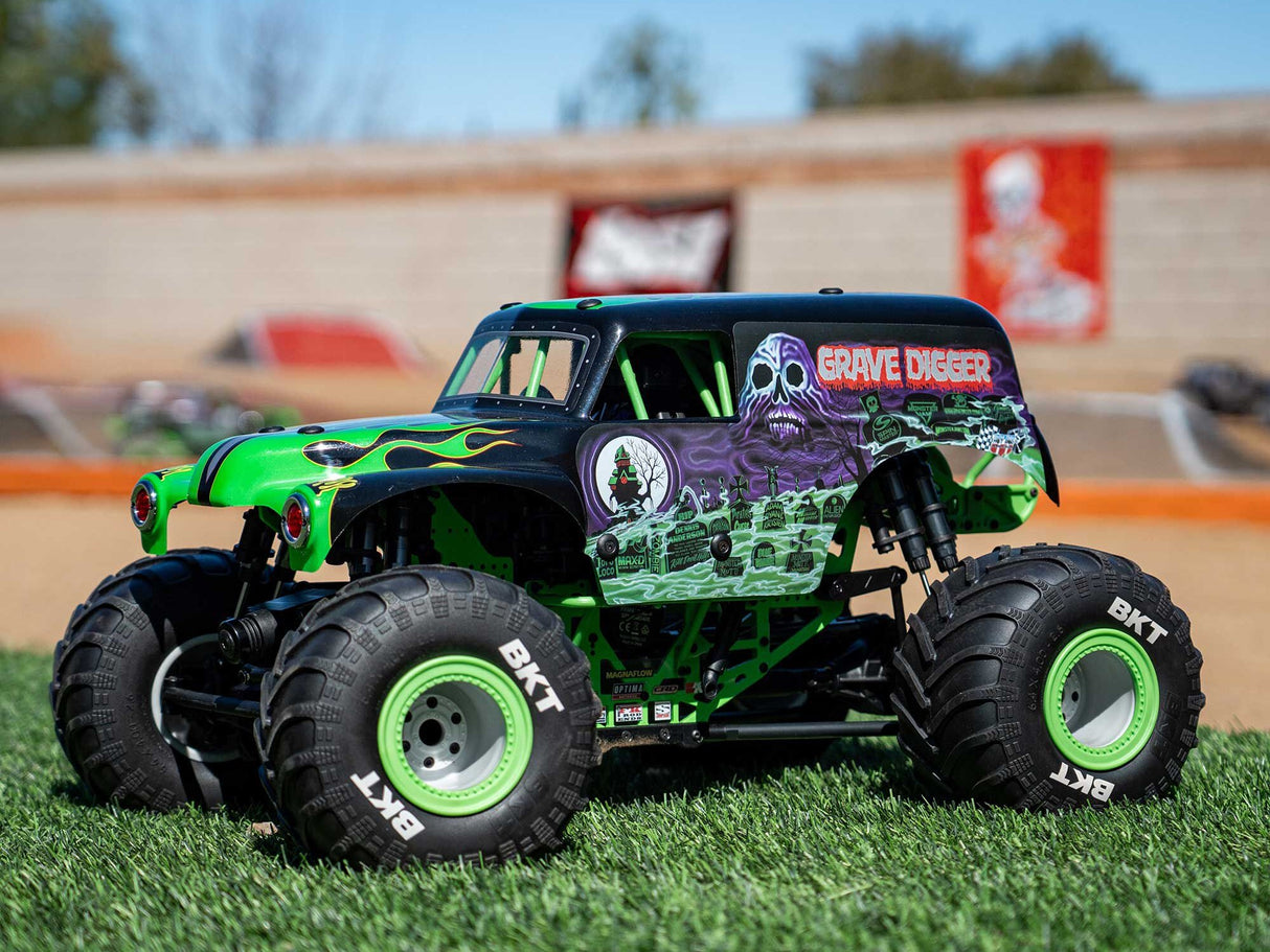 Losi 1/8 Grave Digger 4WD Solid Axle Monster Truck Ready to Run