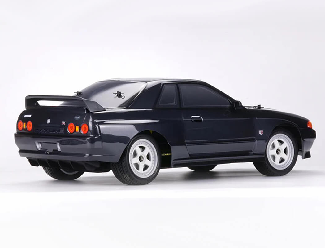 CARISMA M48S NISSAN SKYLINE GT-R (R32) 1/8 BRUSHLESS RTR