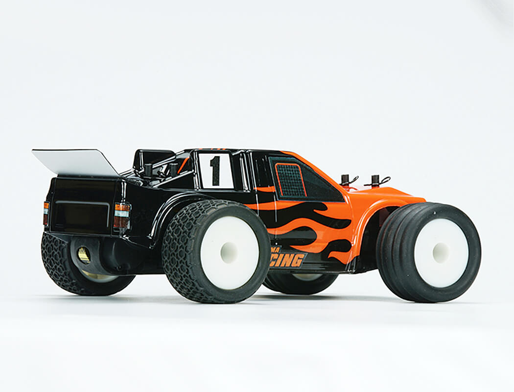 CARISMA GT24ST 1/24 2WD RTR STADIUM TRUCK - For Pre-order - Expected June 2025
