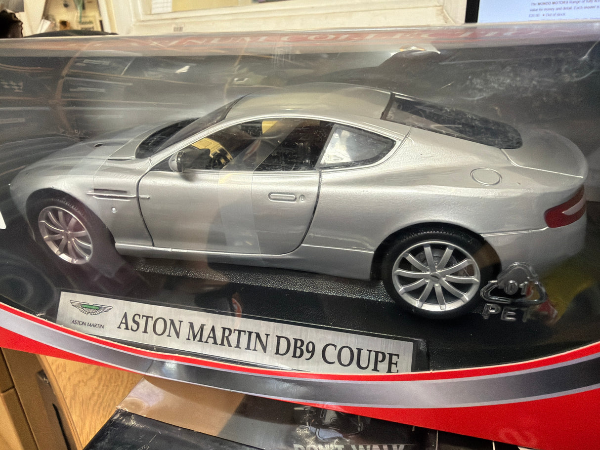 Die-Cast 1/18 Mondo Motors Platinum Aston Martin DB9 Coupe Metallic Silver DB 9
