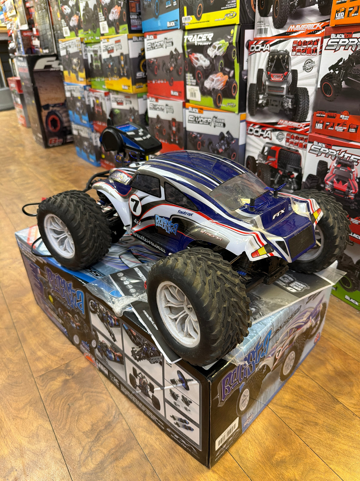 FTX Bugsta 1/10 4WD Brushed Buggy Ready to Run 2.4ghz Radio Second Hand