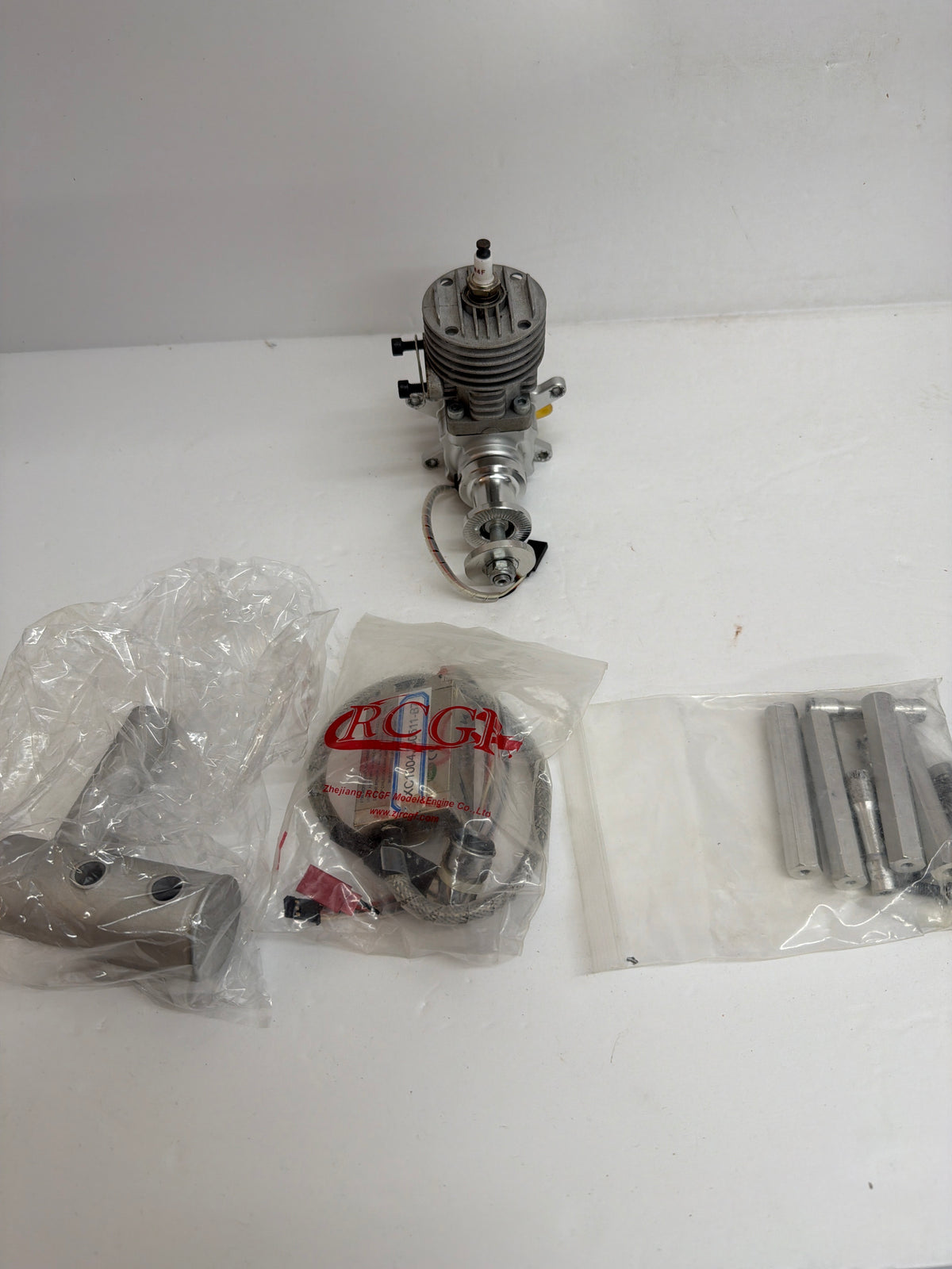 RCGF 15cc Single Cylinder Side Exhaust 2-Stroke Petrol Engine Second Hand