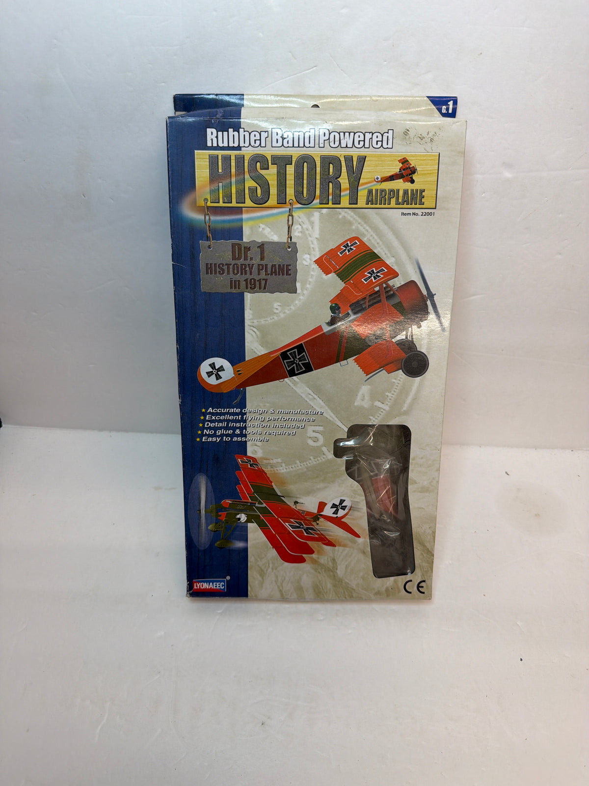 Lyonaeec 22001 — Fokker Dr.I Triplane Rubber-Band Powered Model missing winding unit