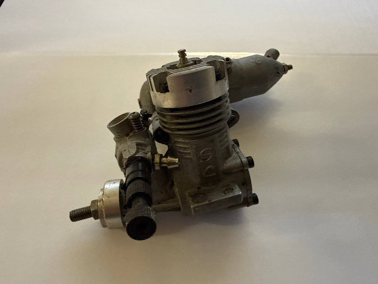 SC 15 2 stroke glow engine with silencer - SECOND HAND (Box 63)
