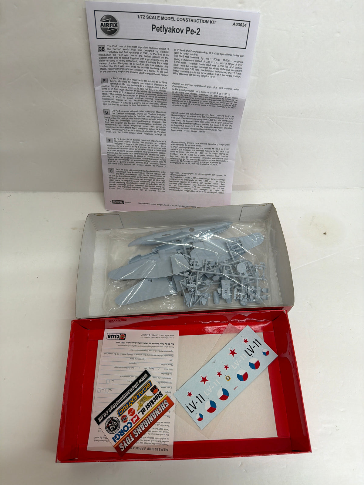 Airfix Plastic Model Kit Petlyakov Pe-2 1/72