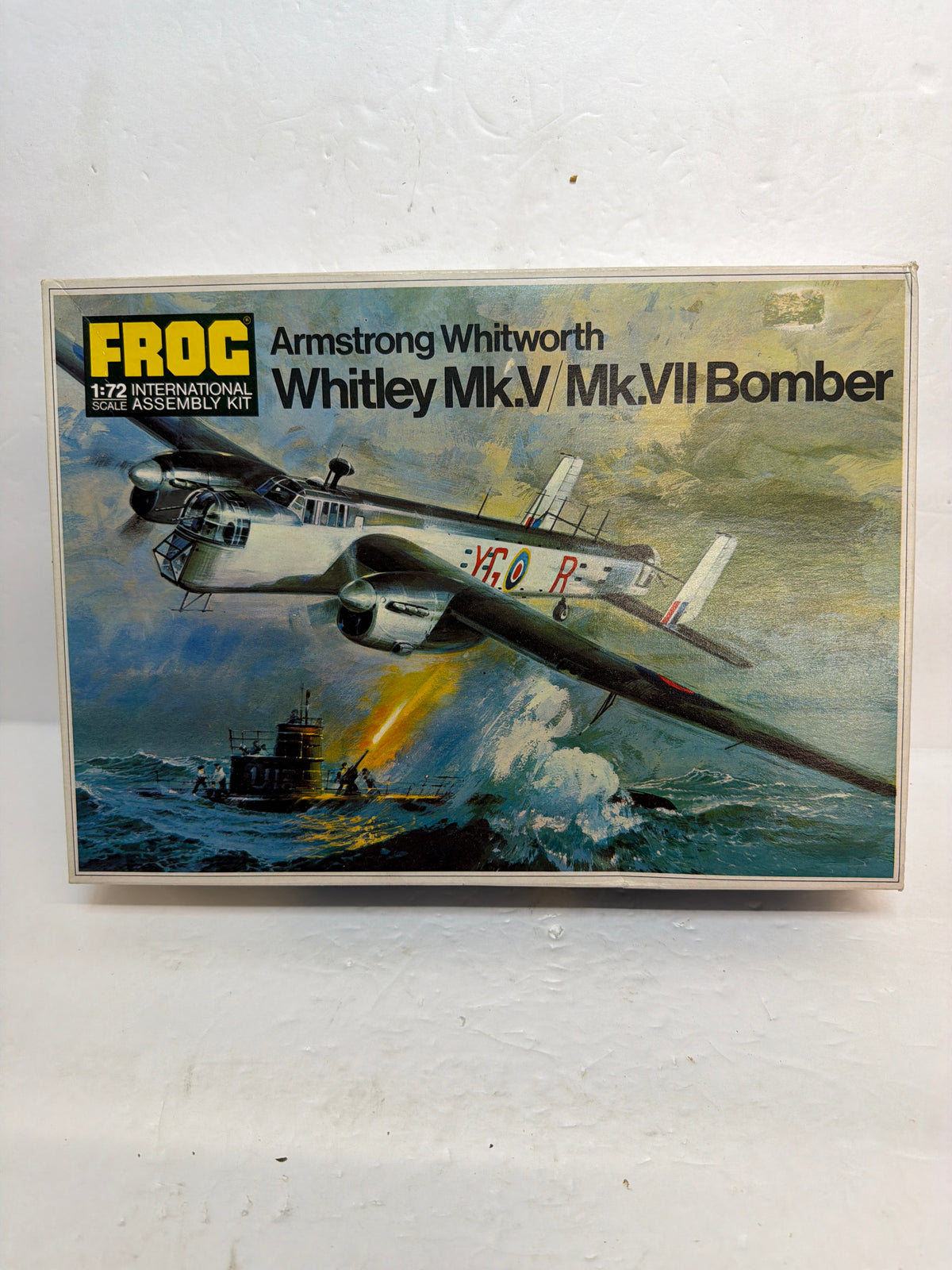 FROG Armstrong Whitworth Whitley Mk.V/Mk.VII Bomber 1/72 F207