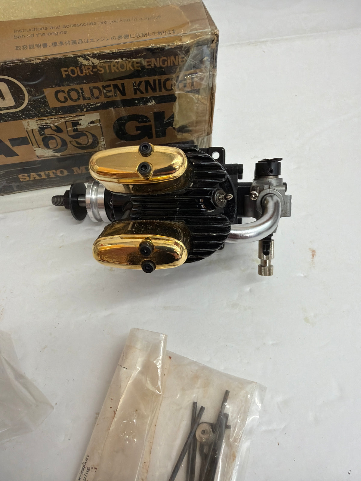 Saito FA-65 Golden Knight New in damaged box Four Stroke