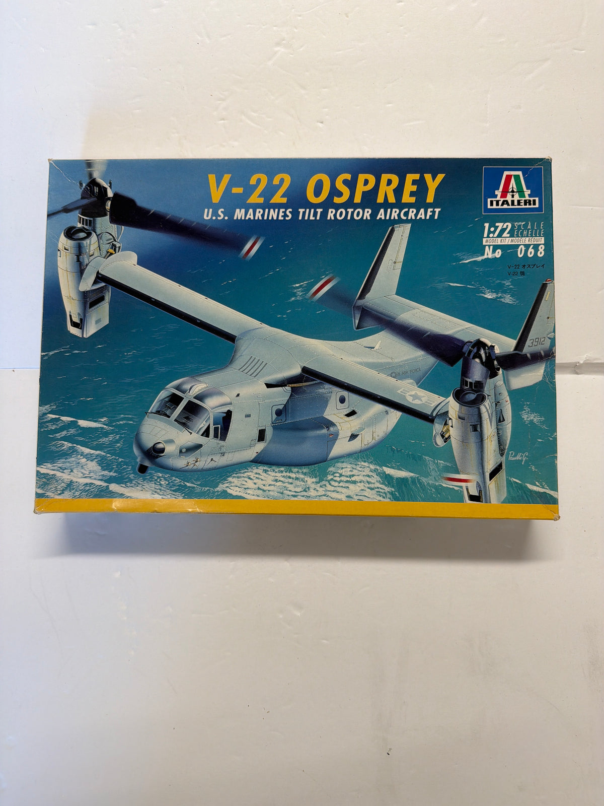 Italeri v-22 Osprey U.S Marine Tilt Rotor Aircraft 1:72 Plastic Model Kit