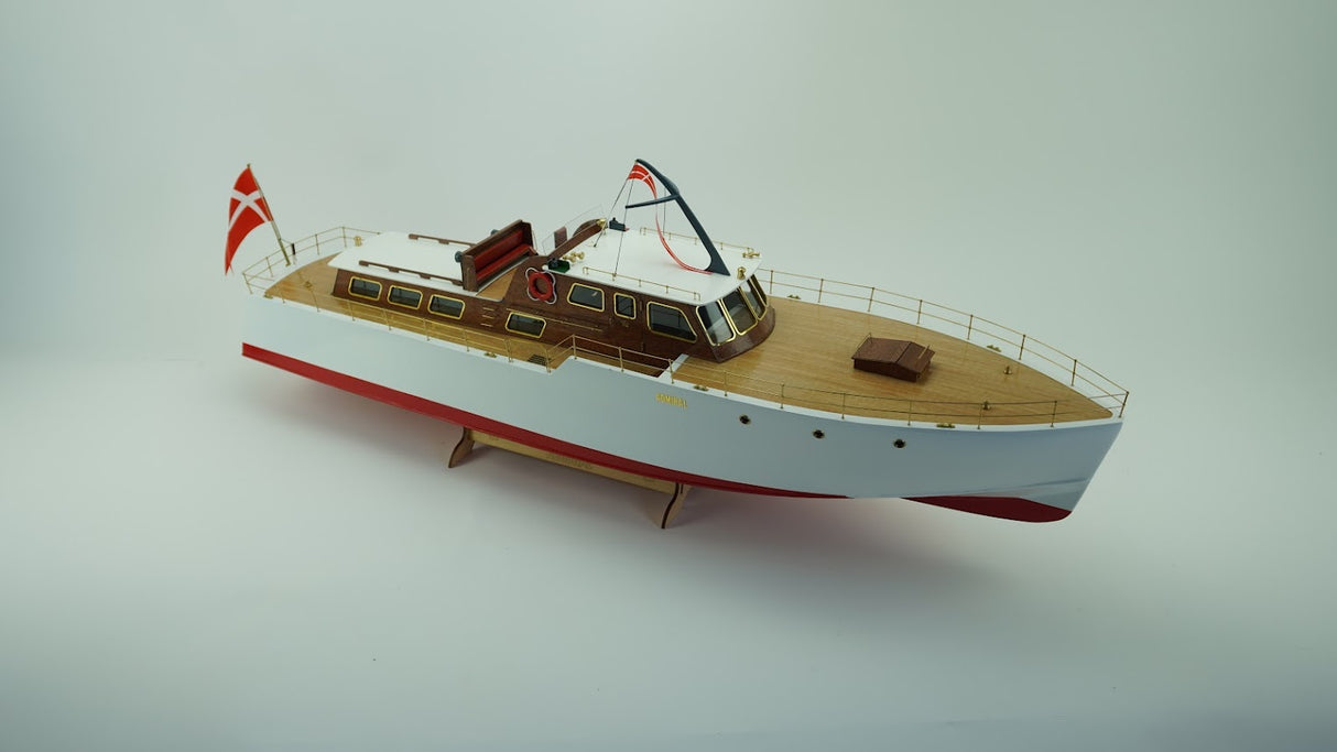Billing Boats 1:20 ADMIRAL – DMI vintage kit 461044