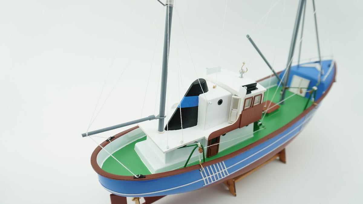 Billing Boats 1:60 Progress Kit - plastic hull 461035 (B240)