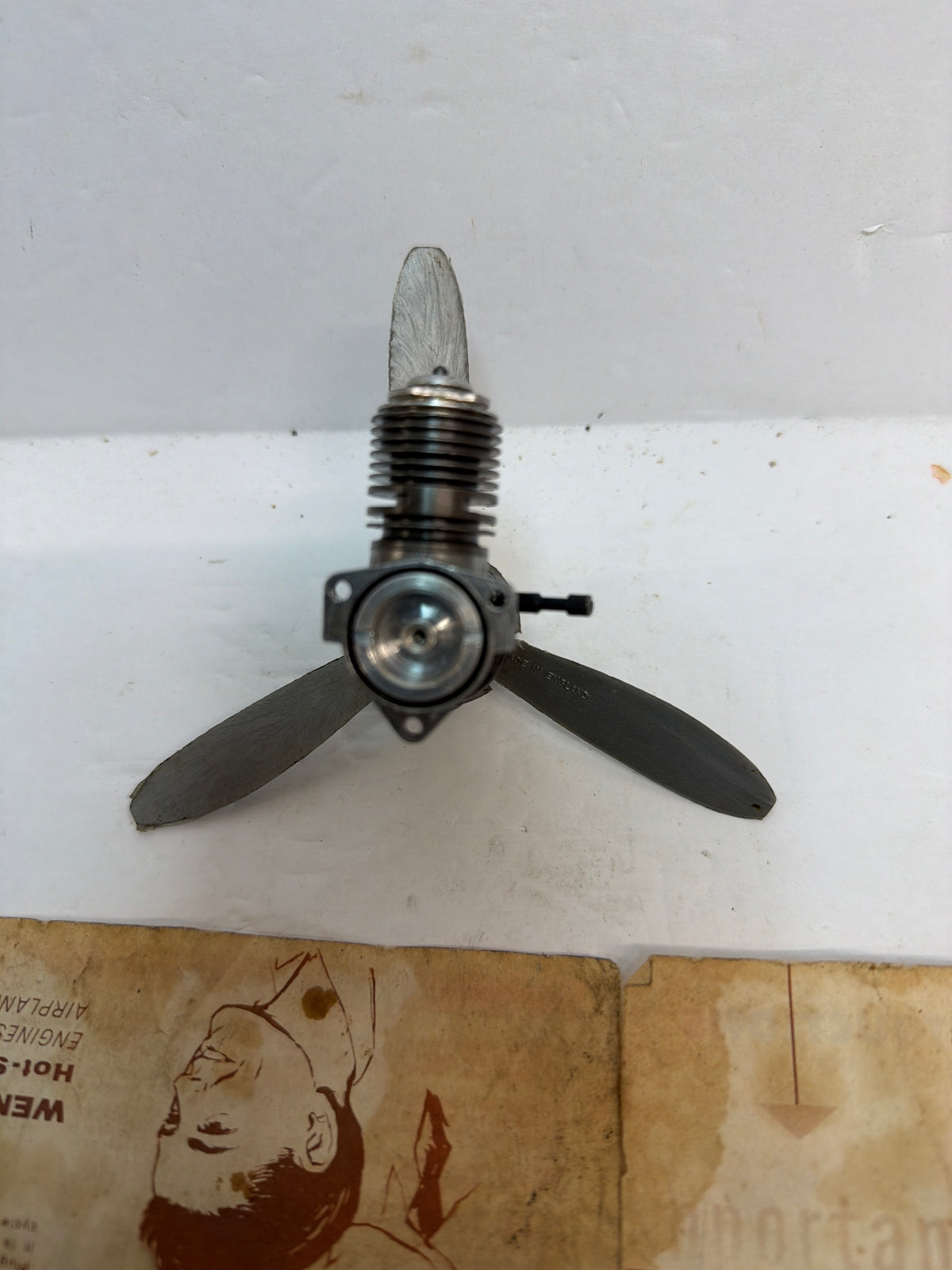 Wen Mac Hot Shot Mar XII 049 2-Stroke Glow Engine R/C Aircraft Engine – Second hand (Box 162)