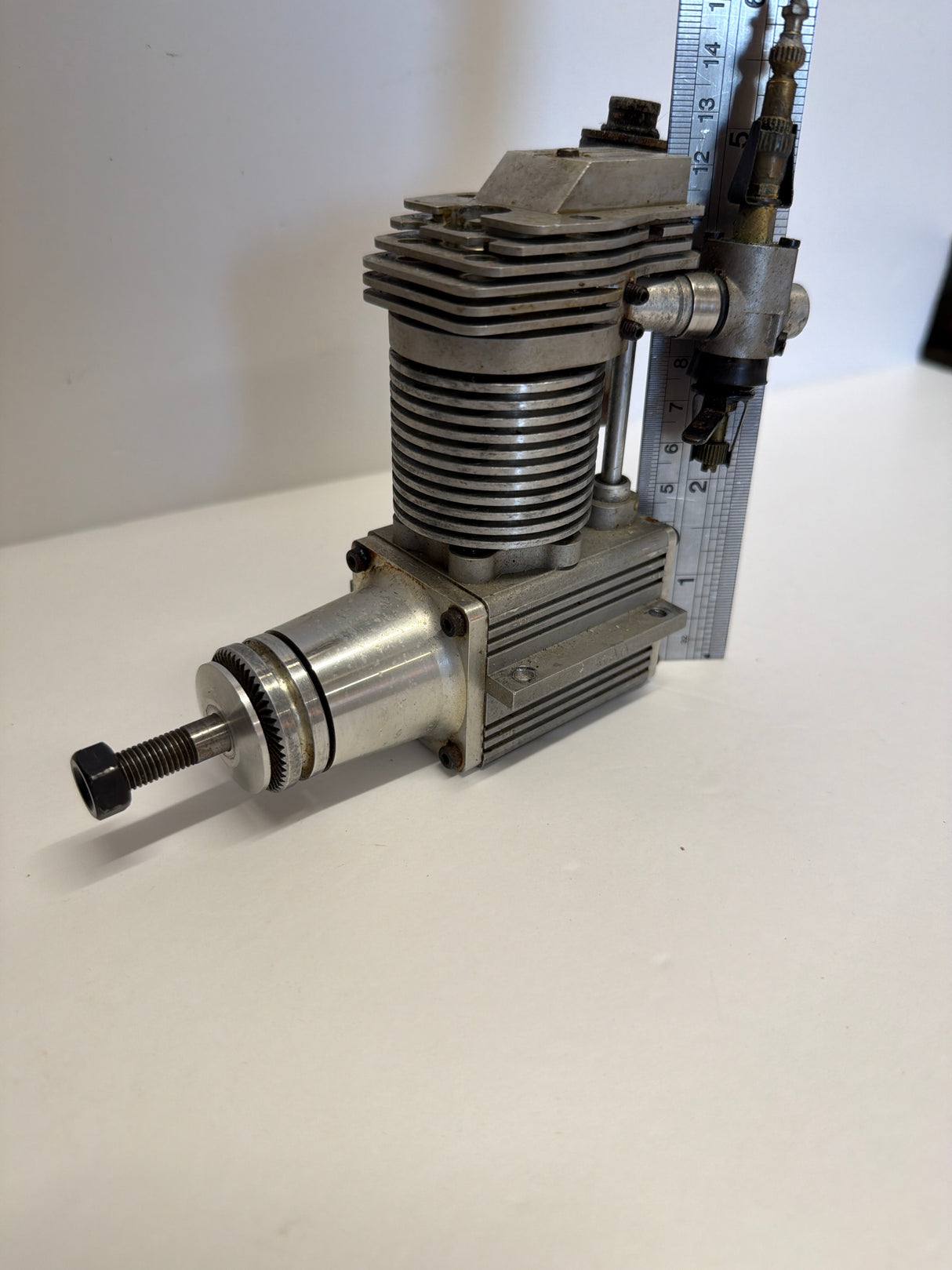Second Hand engine Glow 4-stroke Laser 90 (Box 63)